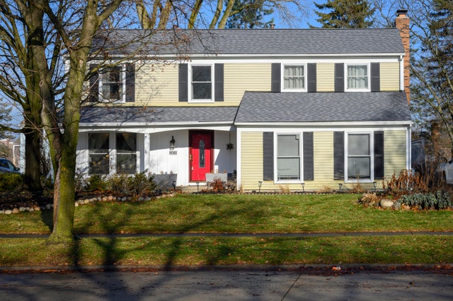 1803 Farmbrook Drive, Troy city