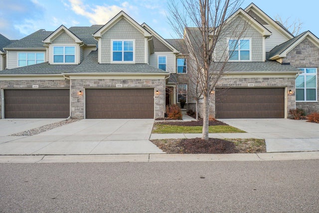 3056 N Spurway Drive, Ann Arbor city