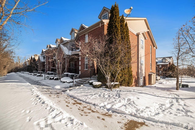 217 W Oakbrook Drive, Ann Arbor city