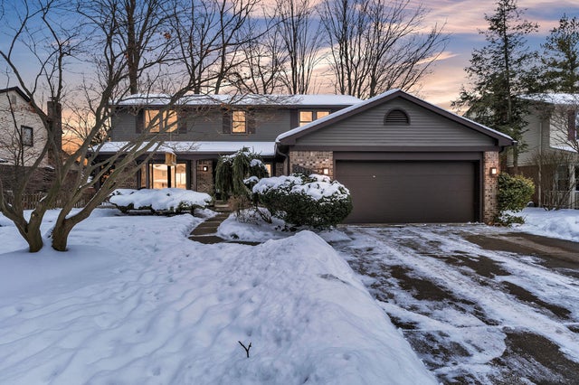34069 Fairfax Drive, Livonia city