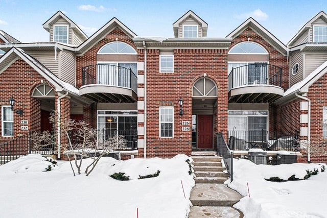 228 W Oakbrook Drive, Ann Arbor city