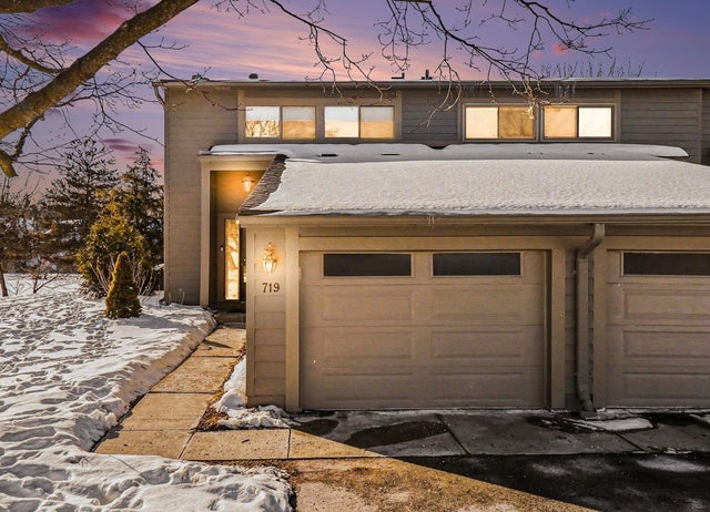 719 Watersedge Drive, Ann Arbor city