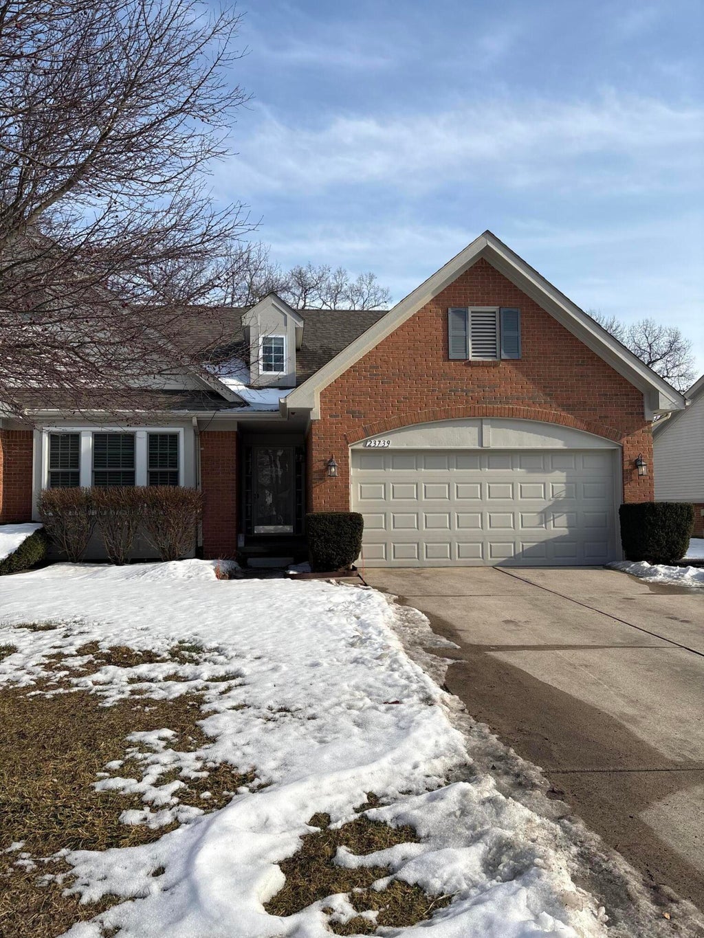 23739 N Park Drive, Huron charter township