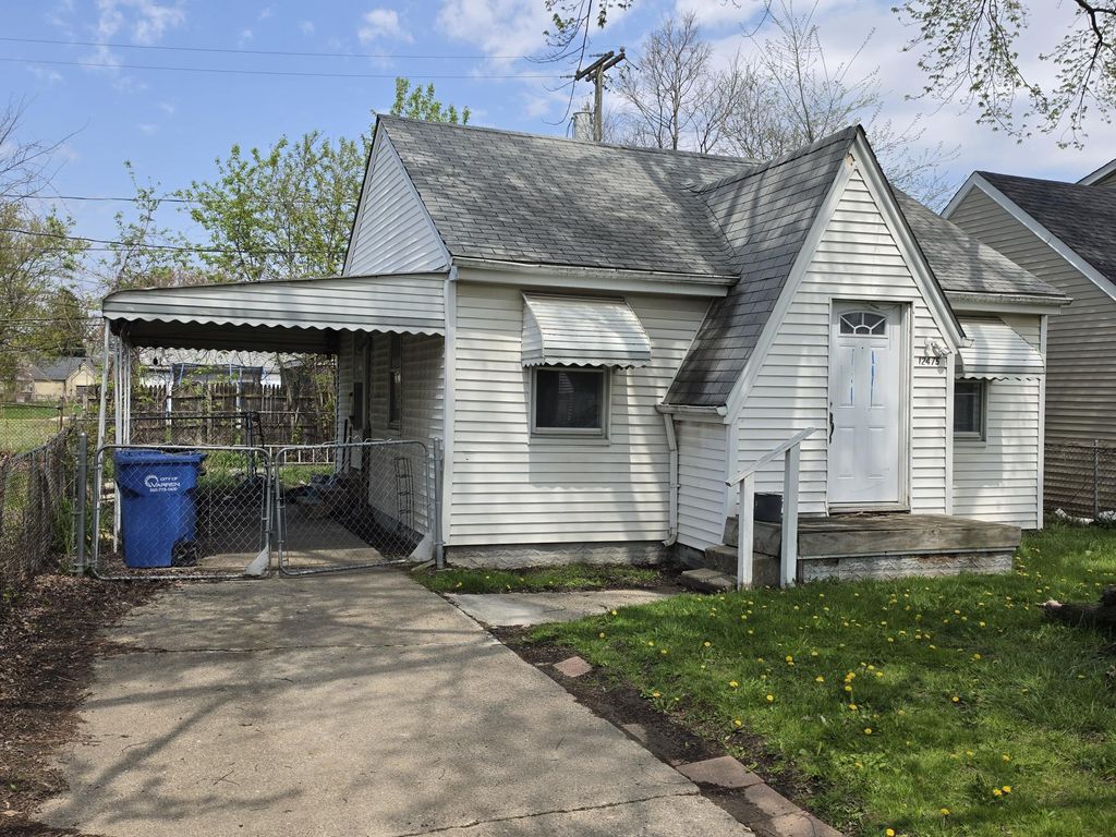 12475 Sarsfield Avenue, Warren city