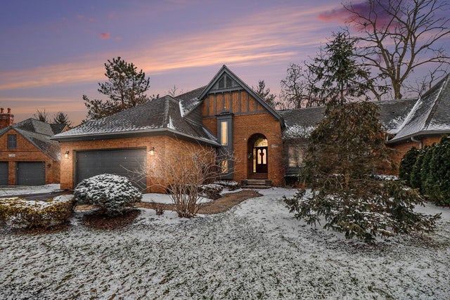 11952 Lorenz Way, Plymouth charter township