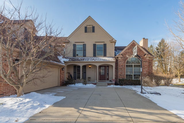 43121 Ashbury Drive, Novi city