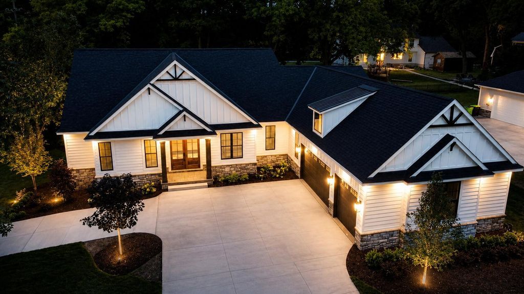 5615 Old Orchard Trail, Orchard Lake Village city