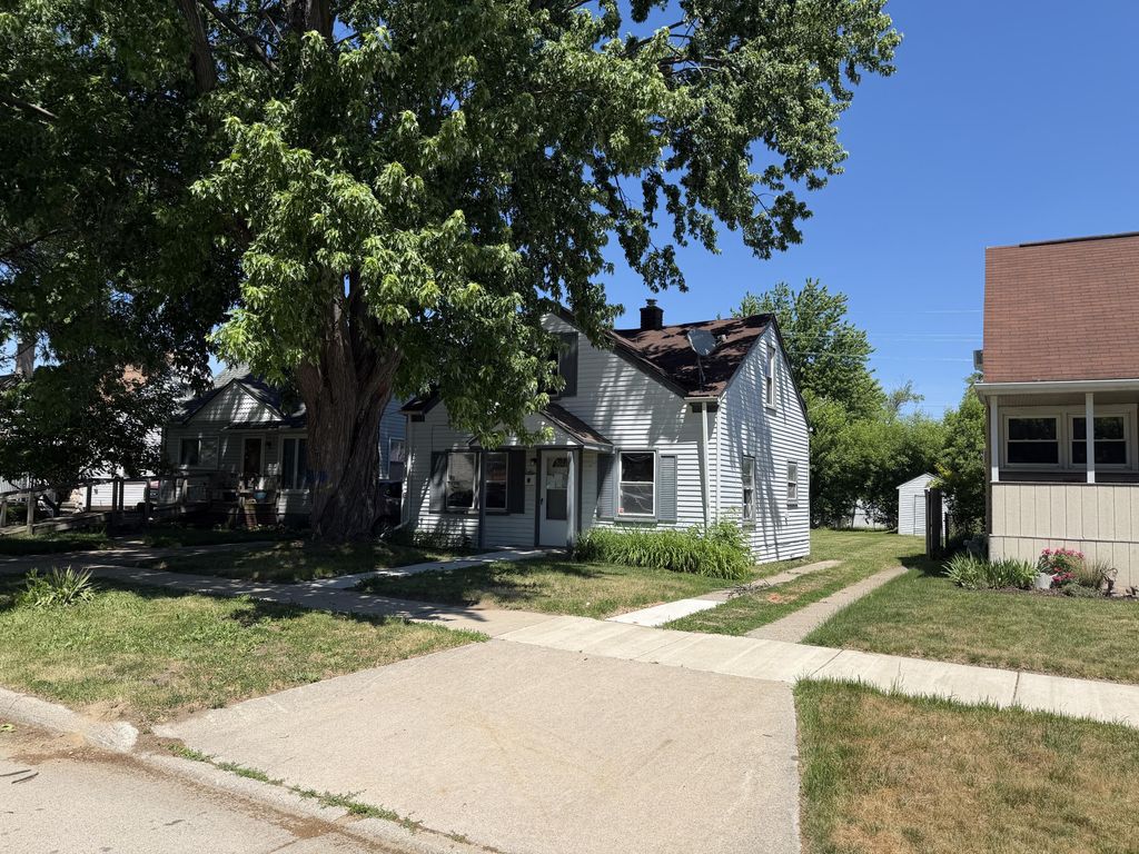 18852 Indian, Redford charter township