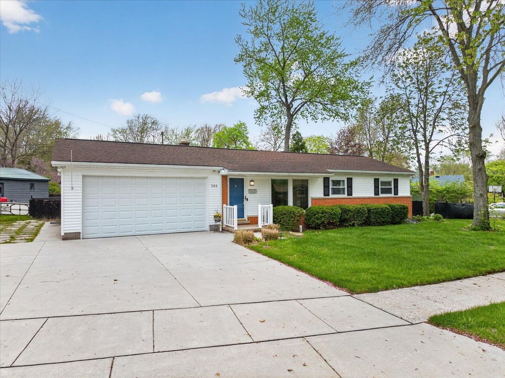385 Hollywood Drive, Saline city
