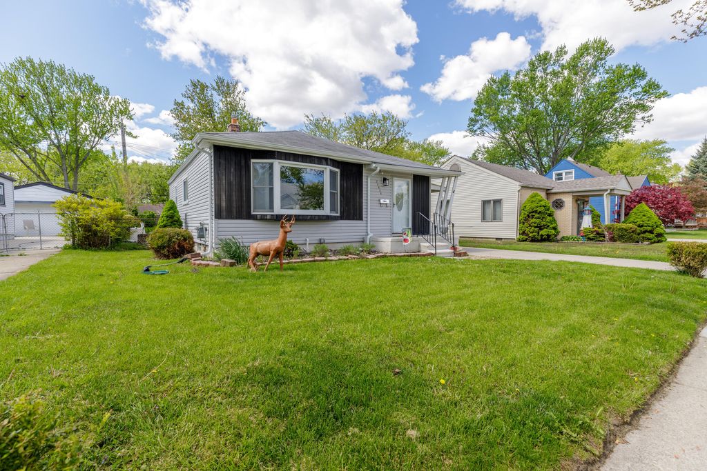 23636 Beverly Street, St. Clair Shores city