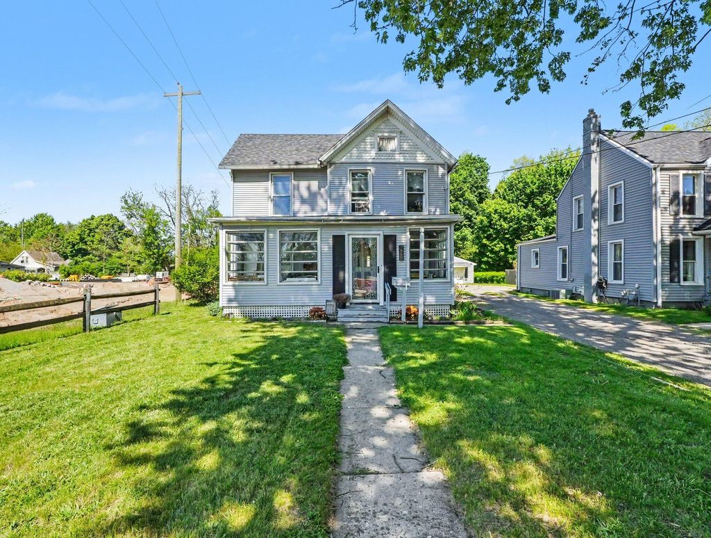 576 S Main Street, Adrian city