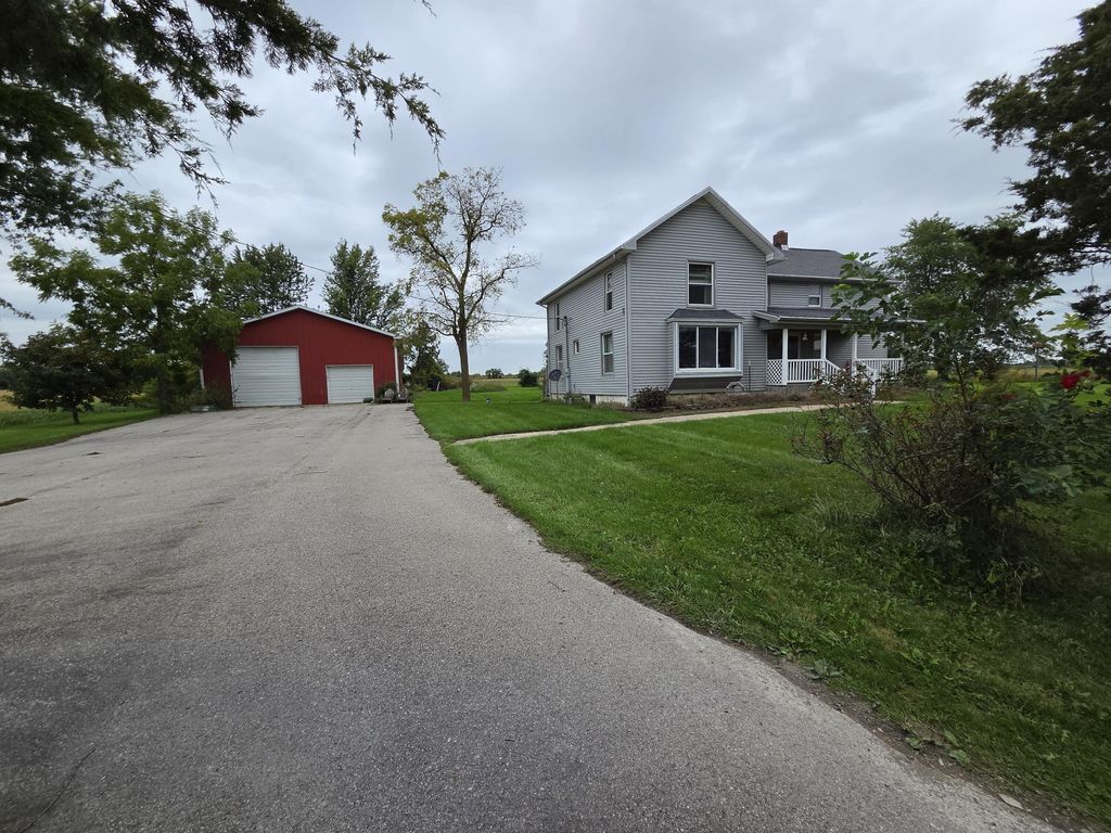 19120 Welch, Milan township
