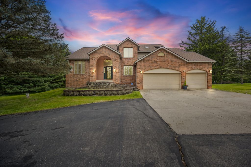 6140 Saline Ann Arbor Road, Lodi township