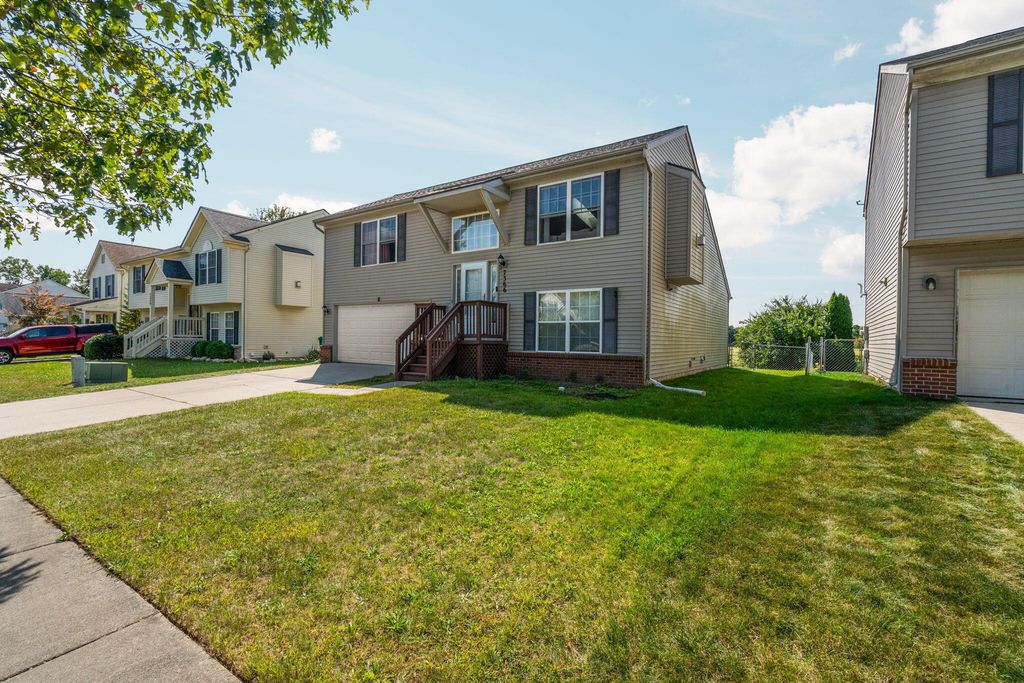 7366 Maplelawn Drive, Ypsilanti