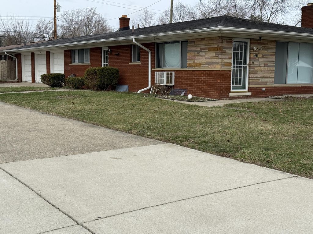 521 N Harris Road, Ypsilanti charter township