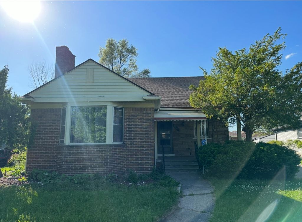 20001 Whitcomb, Detroit city