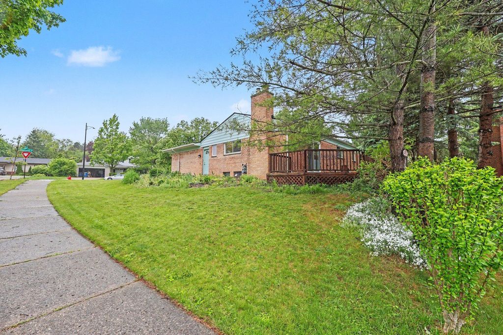 2195 Steeplechase Drive, Ann Arbor city