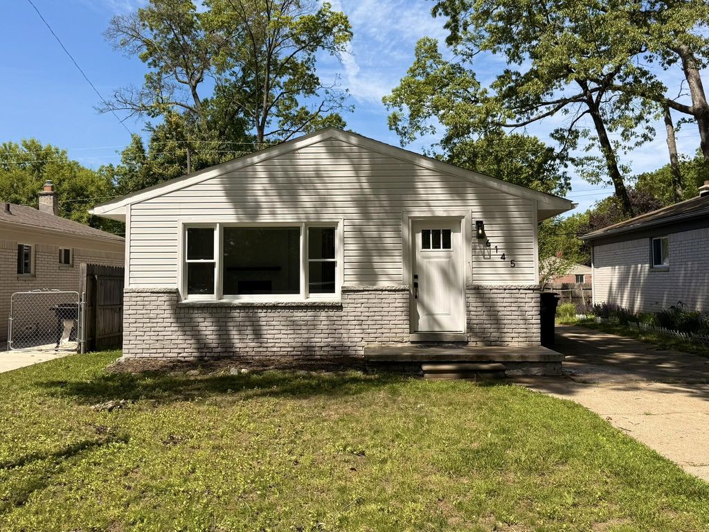 6145 N Dowling Avenue, Westland city
