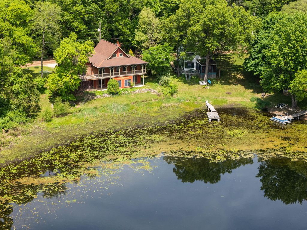 210 Spring Lake Drive, Sylvan township