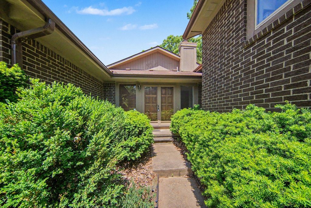 5181 Christine Court, Scio township