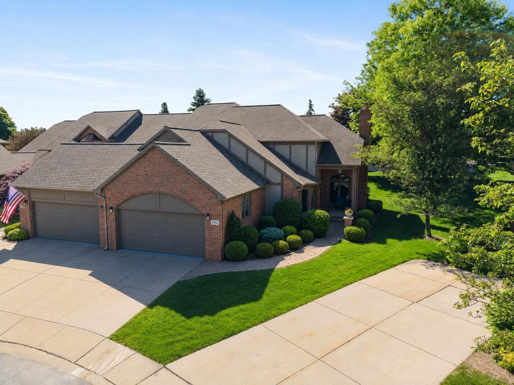 54661 Bellingham Drive, Shelby Twp