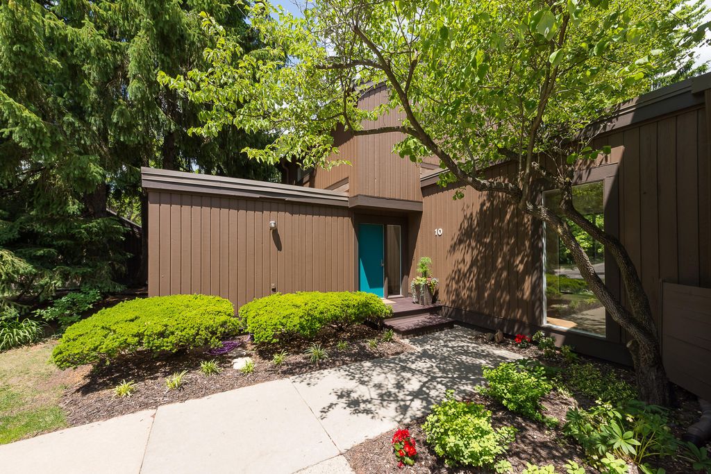 10 Westbury Court, Ann Arbor