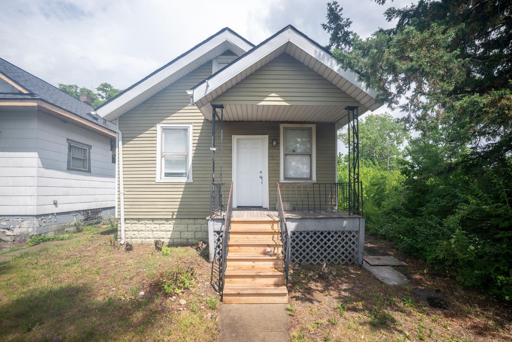 17412 Wanda Street, Highland Park city