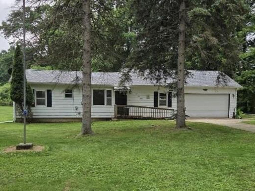 6980 Wooster Road, Henrietta township
