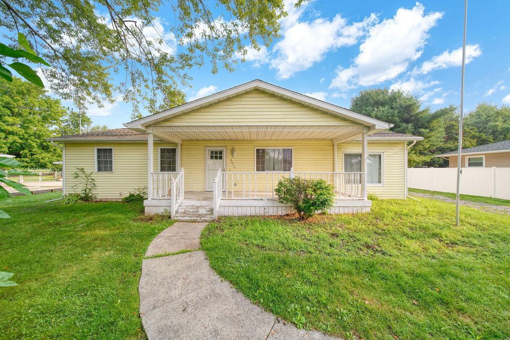 3614 Gady Road, Raisin township