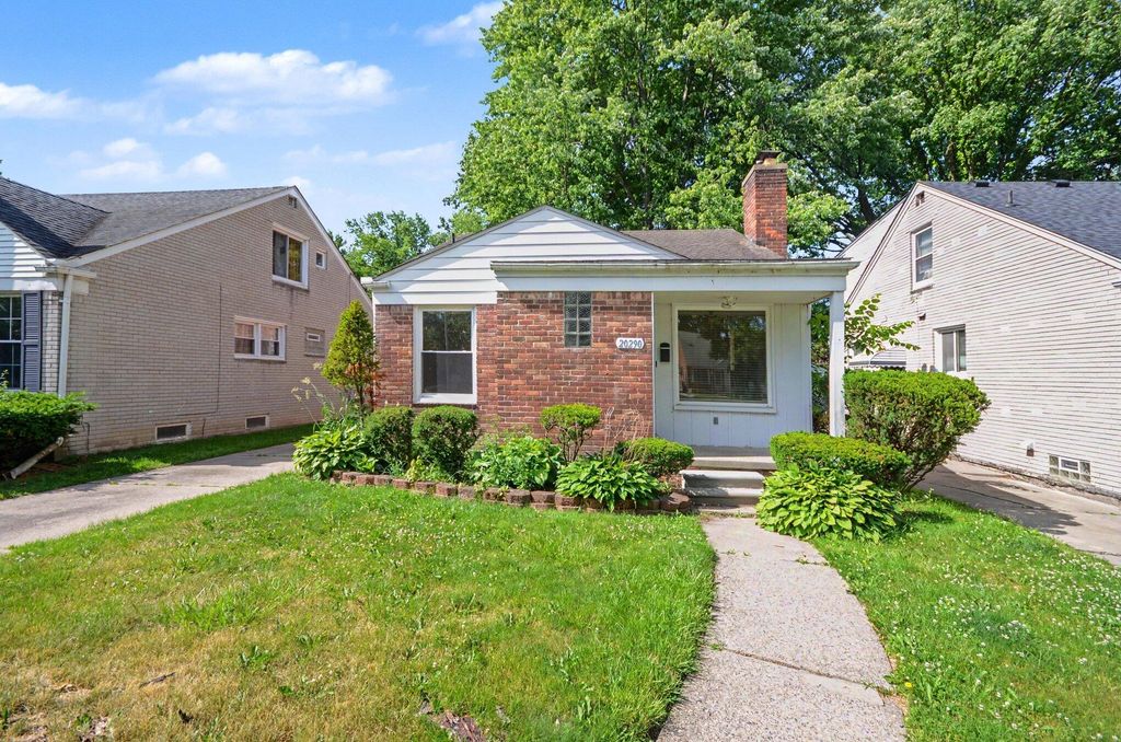 20290 Woodmont Street, Harper Woods city