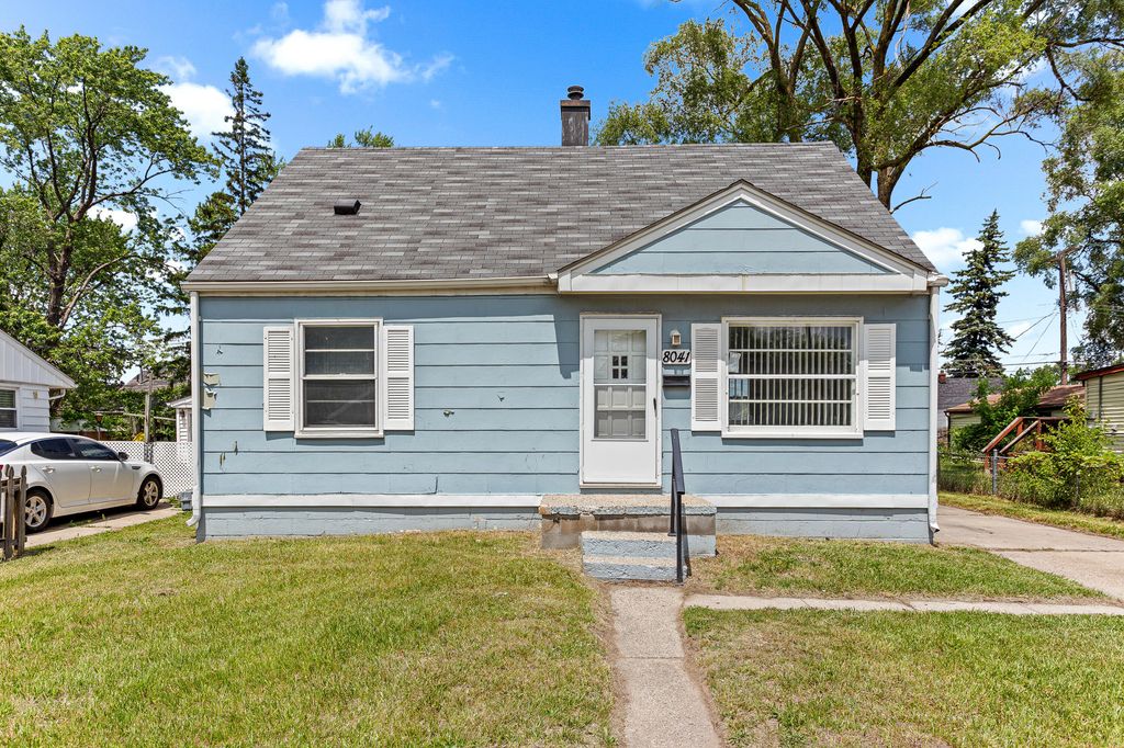 8041 Packard Avenue, Warren city