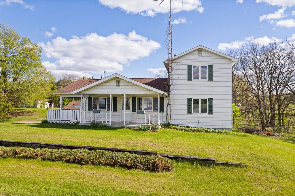 14321 W Austin Road, Norvell township