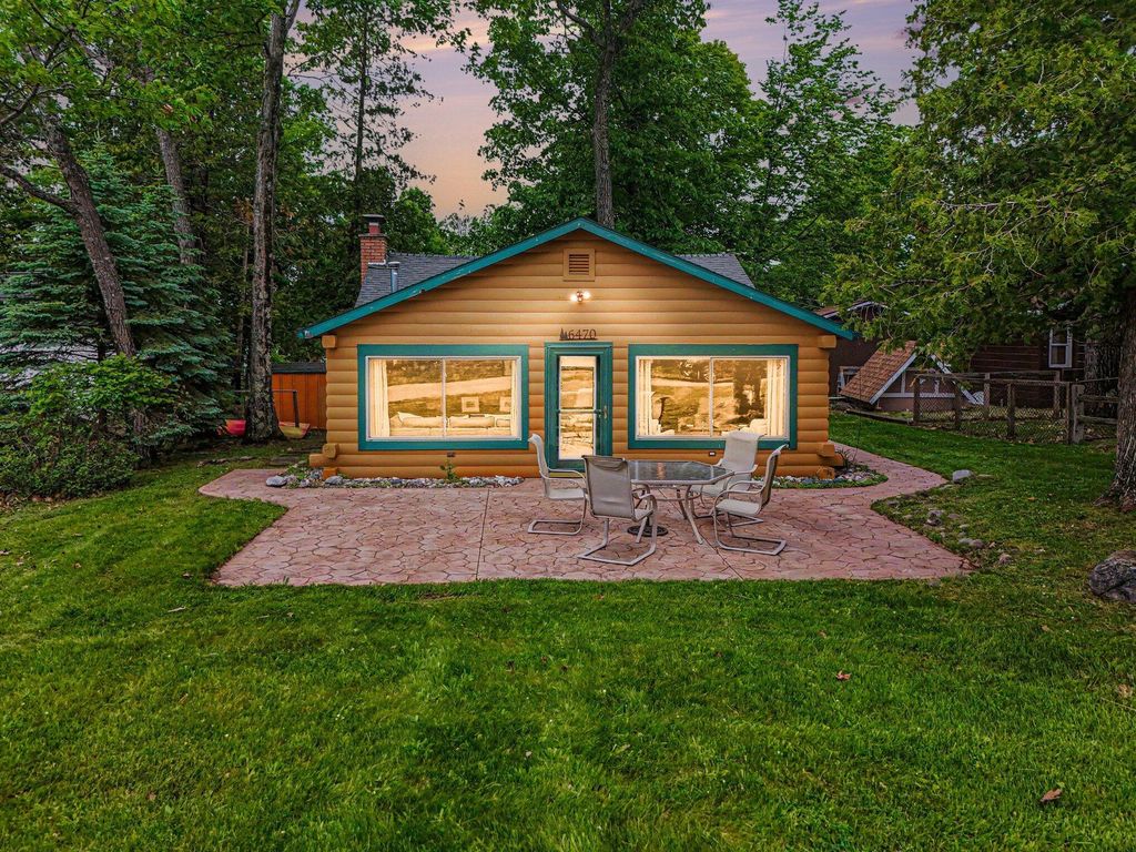 6470 Margaret Lane, Cheboygan city