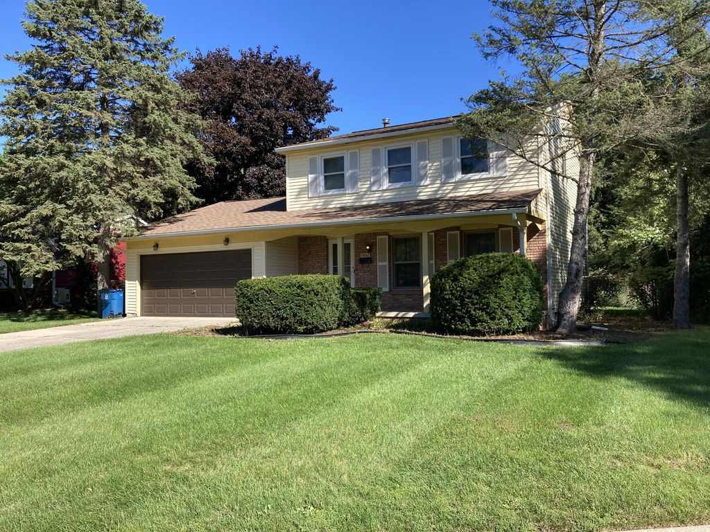 1685 Sheffield Drive, Superior charter township