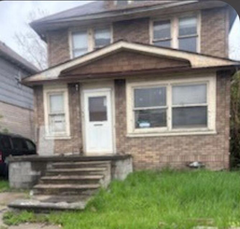 225 Waverly Street, Highland Park city