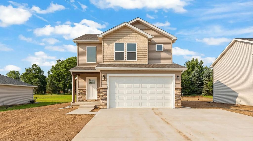 2823 Gady Pines Drive, Raisin township