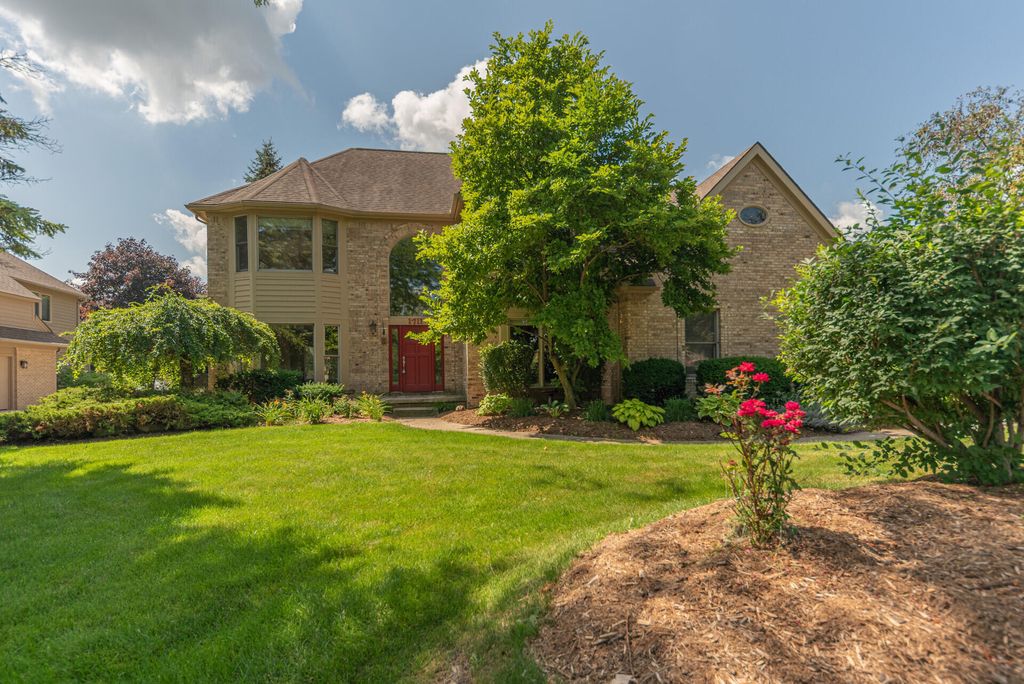 1711 Cypress Pointe Court, Pittsfield charter township