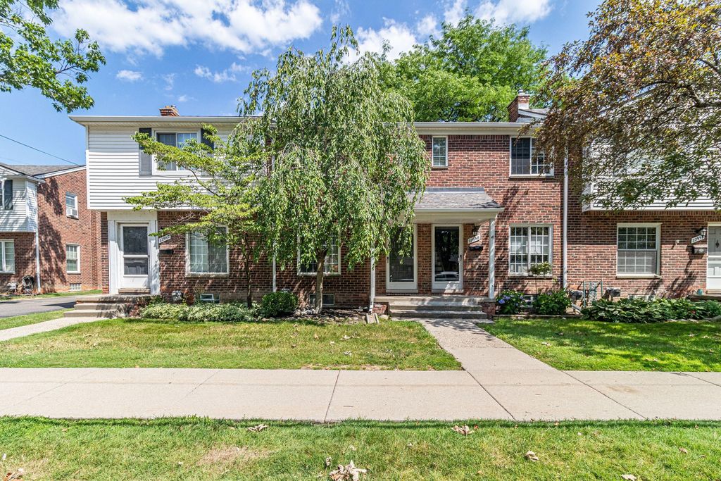 22960 Marter Road, Saint Clair Shores