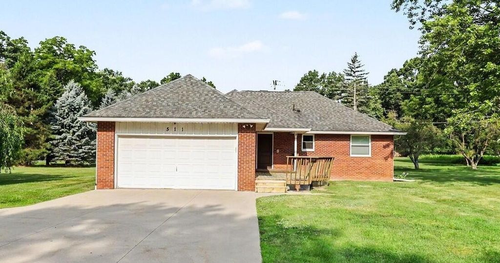 511 N Wagner Road, Scio township