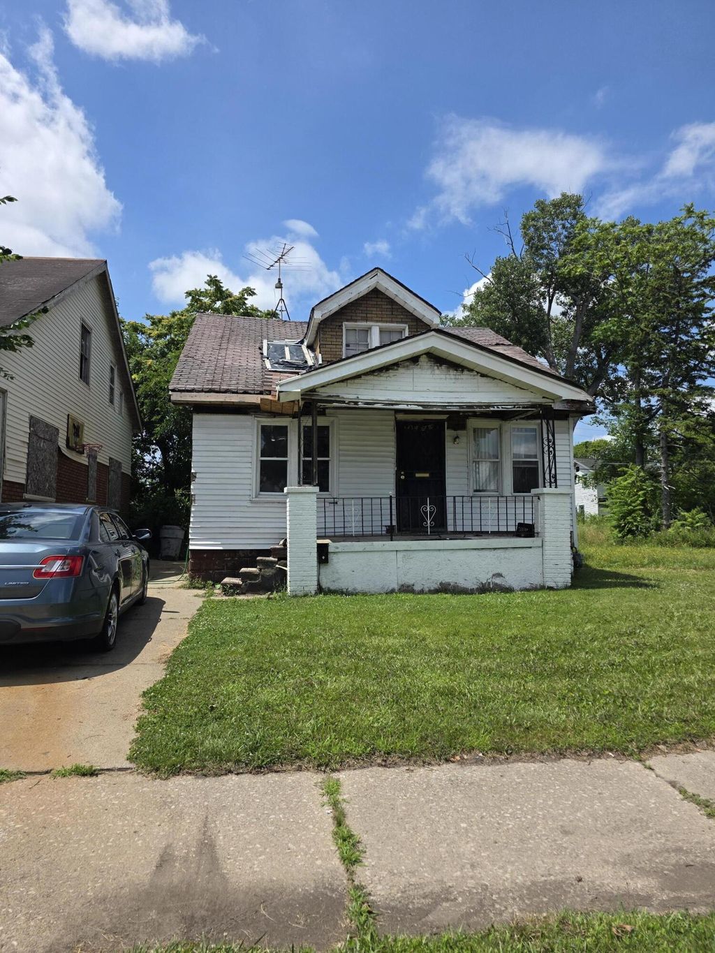 19133 Omira Street, Detroit city