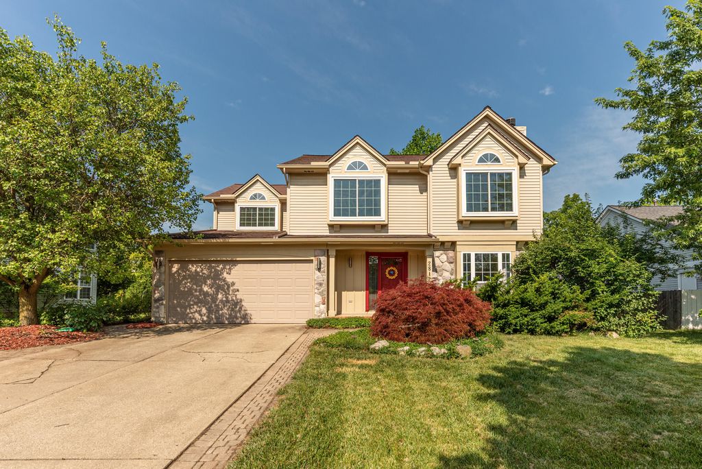 2812 Aspen Ridge Drive, Pittsfield charter township