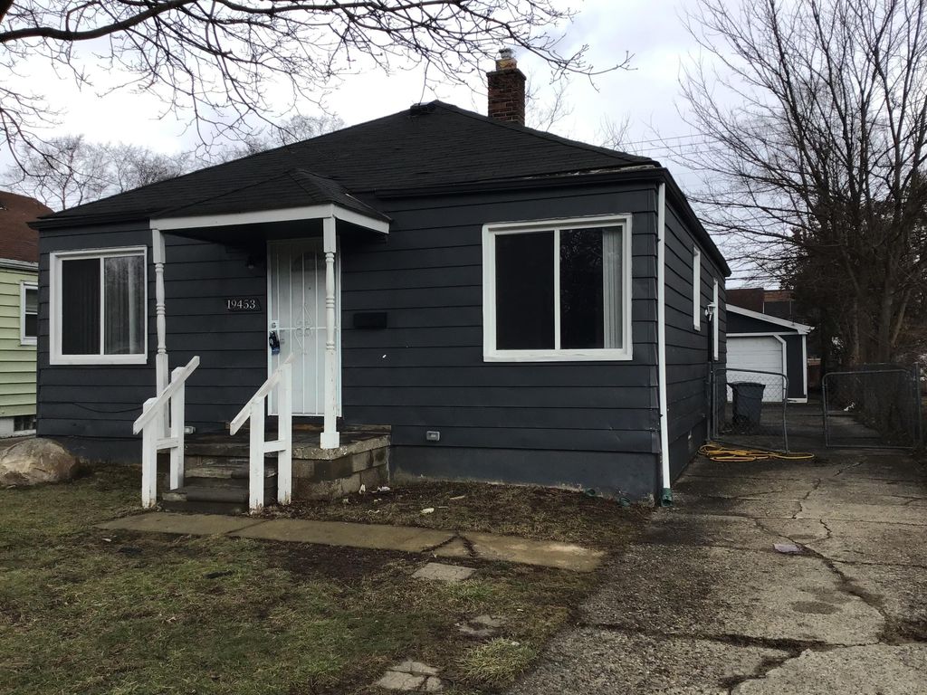 19453 Roscommon Street, Harper Woods city
