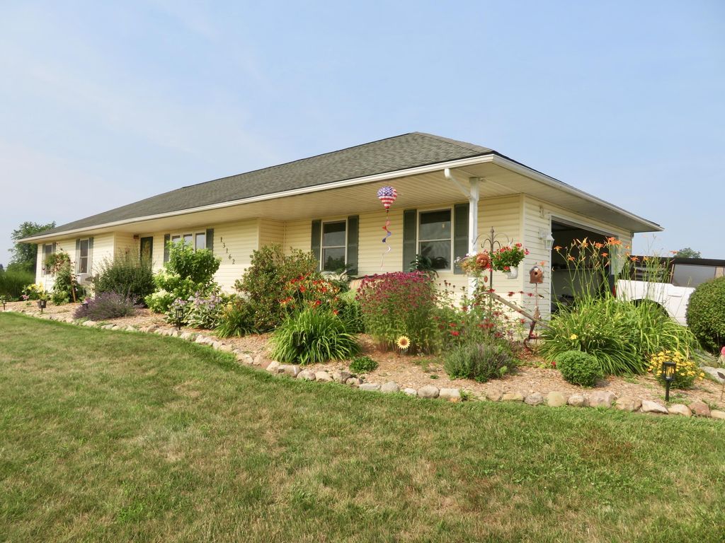 13162 N Platt Road, York charter township