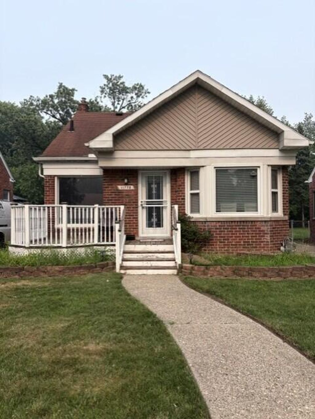 11778 Riverdale Avenue, Redford charter township