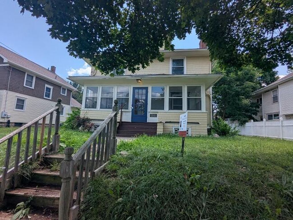 1205 E Ganson Street, Jackson city