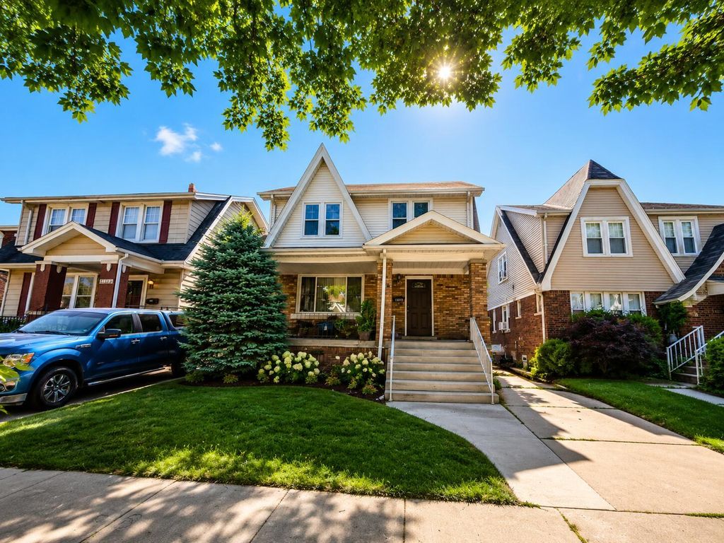 6860 Appoline Street, Dearborn city
