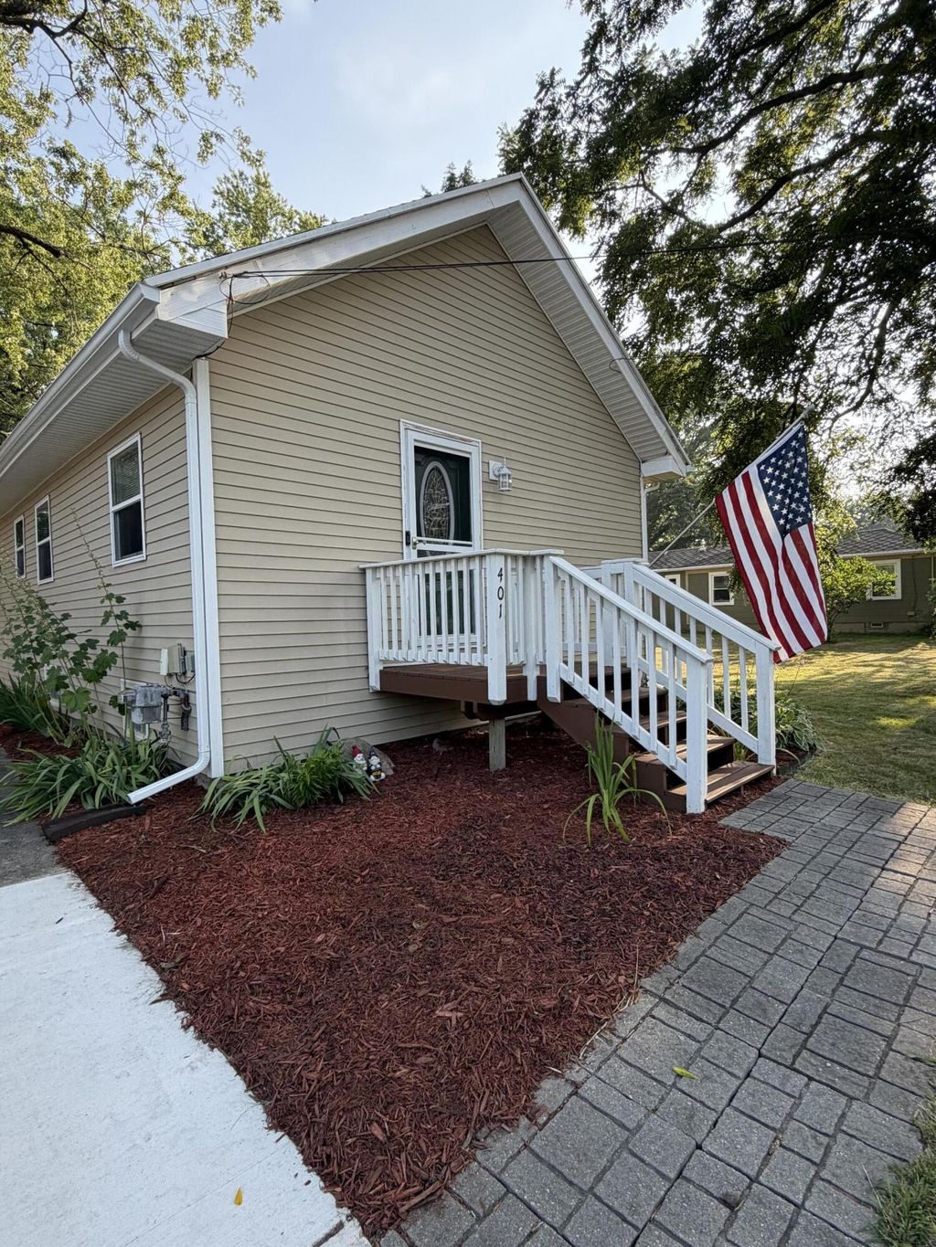 401 W Miller Road, Lansing city