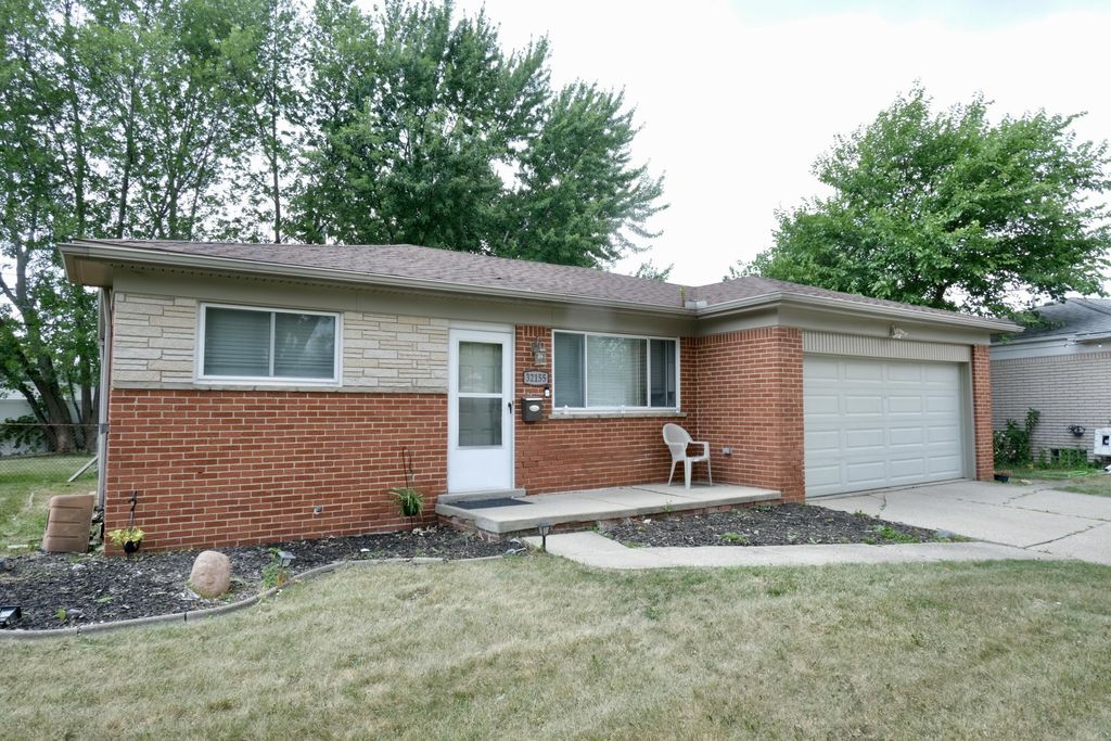 32155 Columbus Drive, Warren city