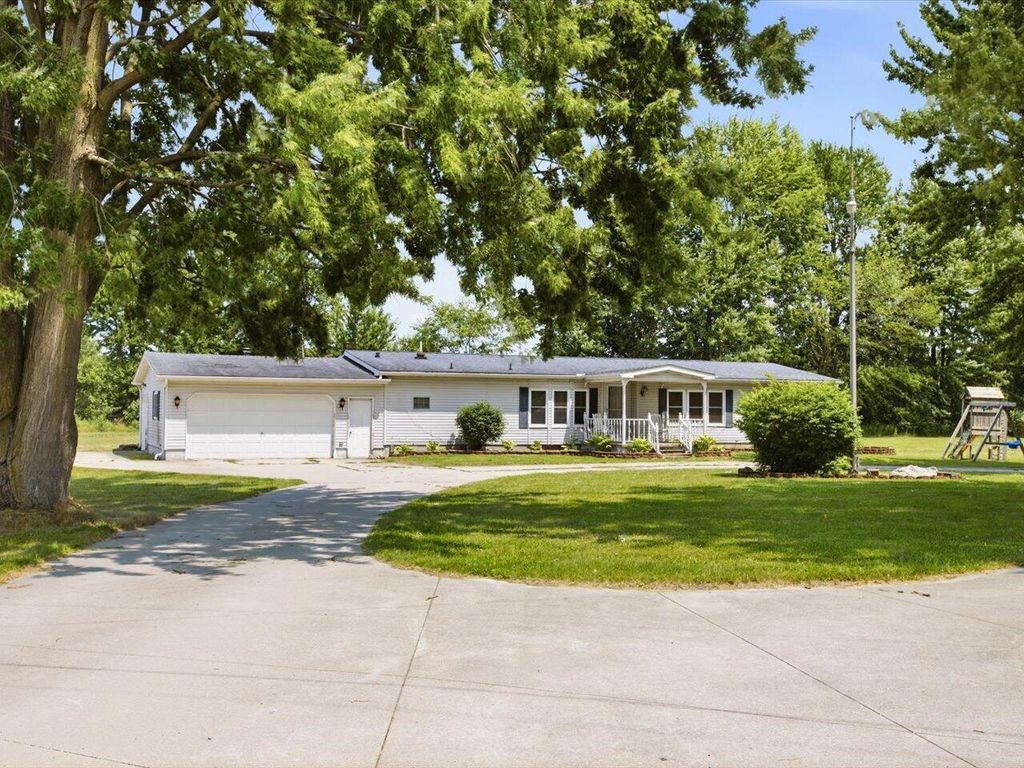 6940 Perry Road, Brockway township