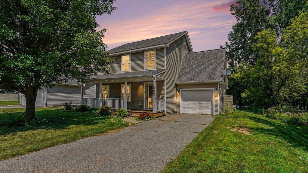 809 Brower Road, Unknown City
